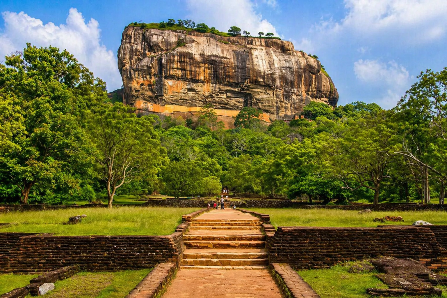 About Pola Tours